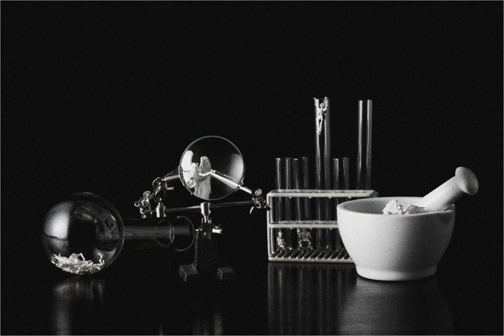 angeles,Angel Dust, 2011. materials 925 silver, metal, glass, porcelain. photo by Ace productions